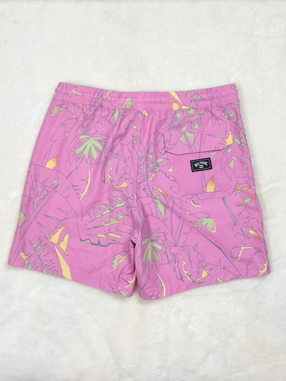 NEW Billabong Men's Pink Palm-Print Swim Trunks Pink